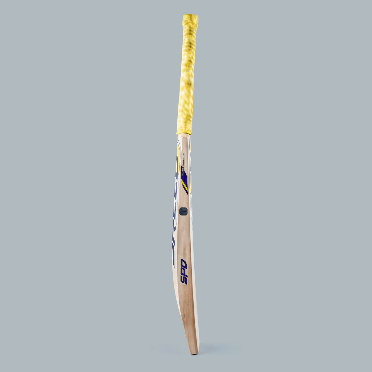 ROAR CRICKET BAT